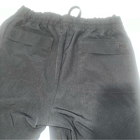 Under Armour Pants - Picture 2 of 3